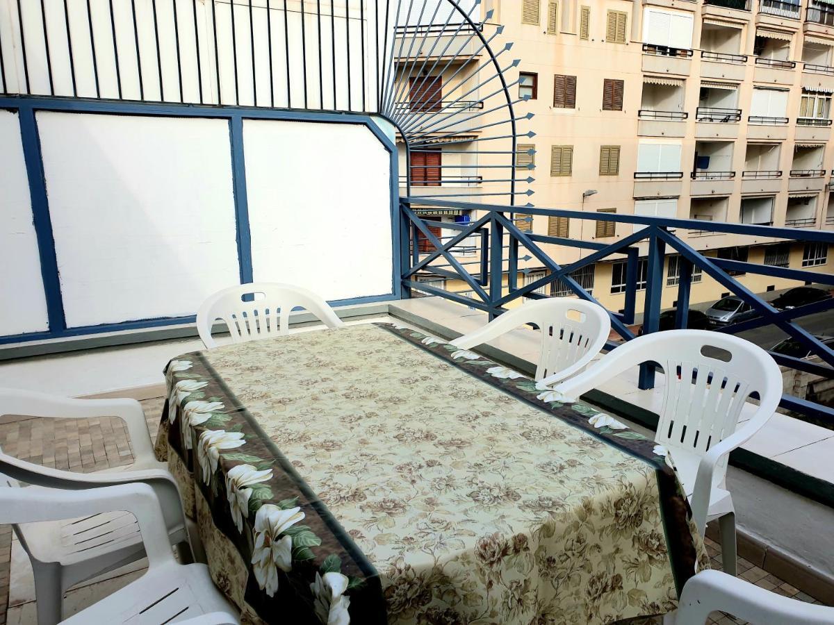 Penthouse Residencial Virginia Lägenhet Torrevieja Exteriör bild